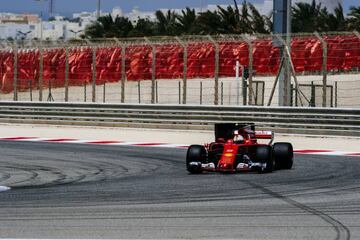 Vettel, en el test de Bahréin.