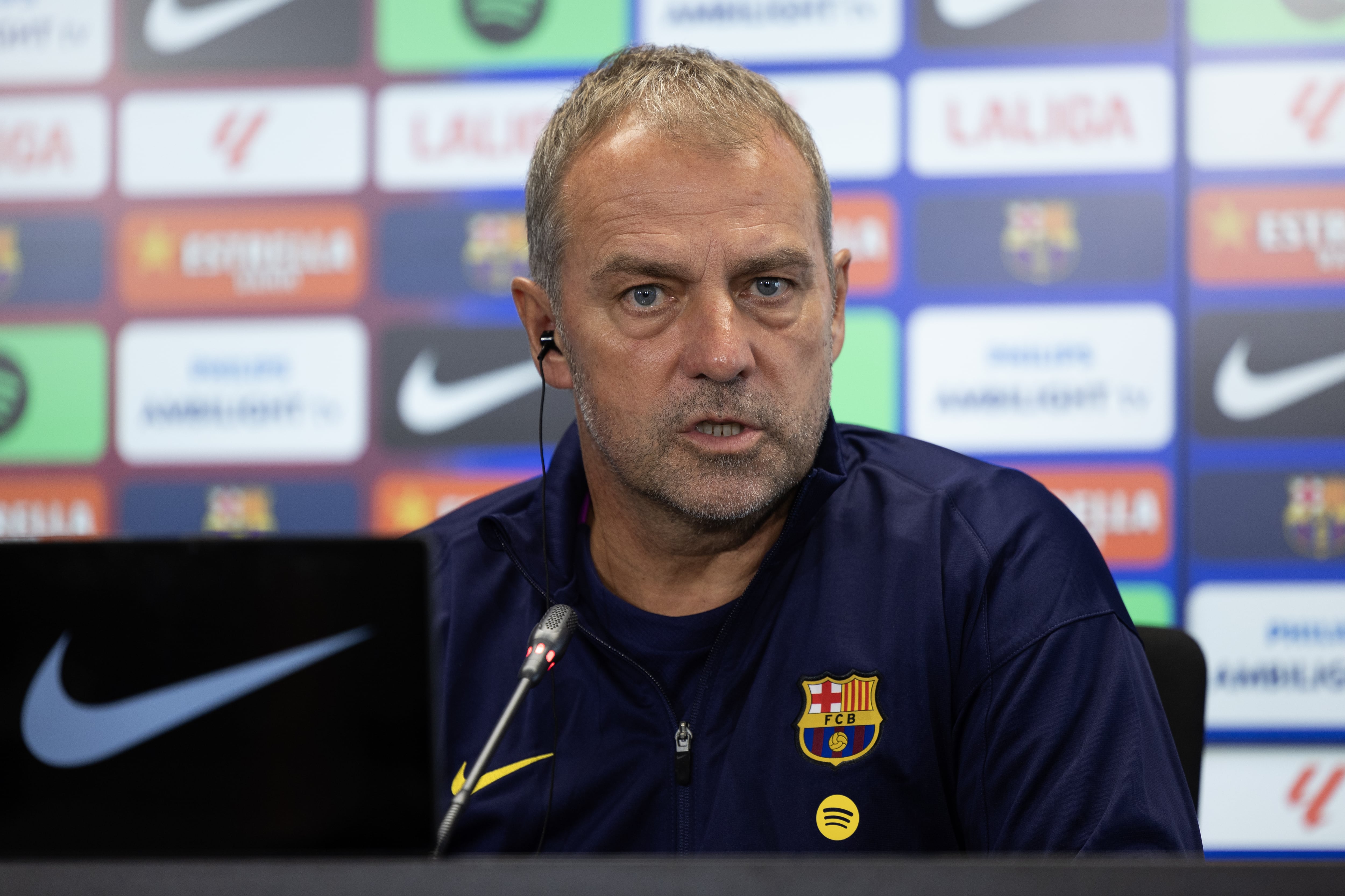 Flick: “Un día veremos a Lamine ganar el Balón de Oro”