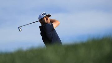 Hatton llega l¨ªder al ¨²ltimo d¨ªa en Orlando; McIlroy, al acecho