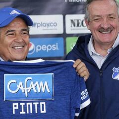 Pinto ya es DT de Millos: "Esta camiseta motiva a cualquiera"