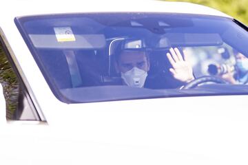 Antoine Griezmann llegando a la Ciudad Deportiva del Barcelona.