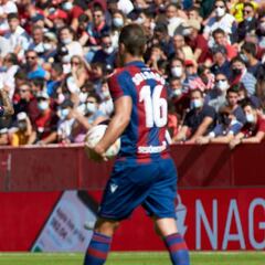 Morales es medio Levante