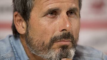 12/08/19 PRETEMPORADA ATHLETIC DE BILBAO
RENOVACION IÑAKI WILLIAMS RUEDA DE PRENSA
RAFA ALKORTA