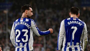 Brais Méndez y Ander Barrenetxea en un partido con la Real Sociedad de la primera vuelta.