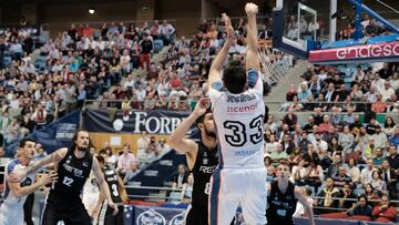 Muñoz lanza ante Bouteille