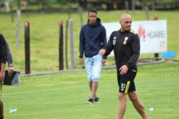 Independiente Santa Fe enfrentará a River Plate el próximo jueves en el estadio El Campín de Bogotá, en el partido de ida de la Recopa Sudamericana.