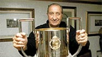 <B>OPTIMISTA</B>. Jesús Gil quiere repetir el triunfo de su última Copa del Rey del año 96 y conseguir de esta manera el cuarto título en su mandato.