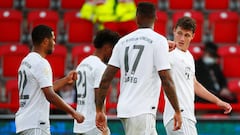 Bayern Munich&#039;s French defender Benjamin Pavard (R-L) celebrates scoring their second goal with Bayern Munich&#039;s German defender Jerome Boateng, Bayern Munich&#039;s French forward Kingsley Coman and Bayern Munich&#039;s German midfielder Serge G