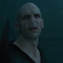 This is what Ralph Fiennes, the actor who played Lord Voldemort in ‘Harry Potter’, looks like today