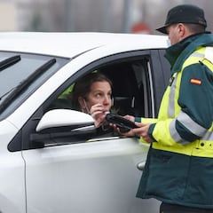 ¿Se dará positivo con una cerveza o una copa de vino con la nueva tasa de alcoholemia? Esto es lo que dice la DGT