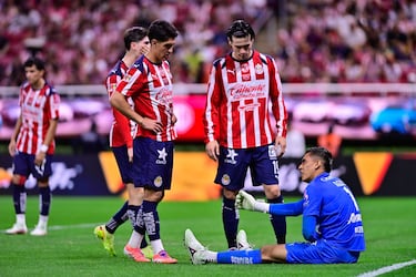 Argentina vuelve a poner a Chivas cerca de liguilla directa