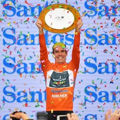 Impey triunfa en Australia y es el primer líder del World Tour