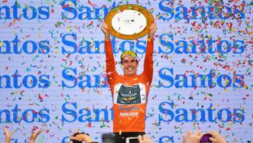 Impey triunfa en Australia y es el primer líder del World Tour