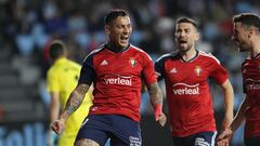 Chimy Ávila celebra uno de los dos goles anotados ante el Celta en Balaídos.