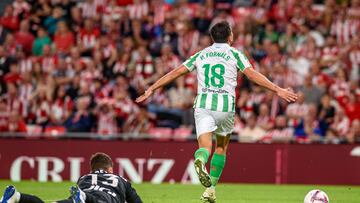 Pablo Fornals celebra su gol.