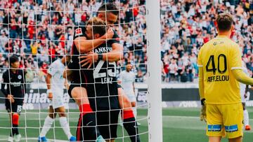 Borré anota su primer gol con Eintracht Frankfurt