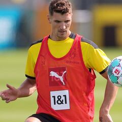 Meunier ya había firmado con el Dortmund cuando jugaron: "Pensaba 'wow, viviré aquí"