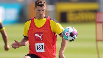 Meunier, en un entrenamiento con el Dortmund.