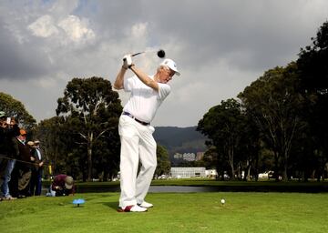 Otro que se dejó ver mucho por los campos de golf en los ratos libres que le dejó su agenda. Antes, en su juventud, participó en una liga eclesiástica de baloncesto. “No era muy bueno, pesaba mucho. Pero una vez anoté 16 puntos. ¡Hasta hice un mate!”, recordó en su día. 