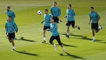 Cristiano Ronaldo, durante el entrenamiento de este viernes.