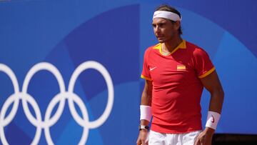 Paris 2024 Olympics - Tennis - Men's Singles First Round - Roland-Garros Stadium, Paris, France - July 28, 2024. Rafael Nadal of Spain reacts during his first round match against Marton Fucsovics of Hungary. REUTERS/Aleksandra Szmigiel