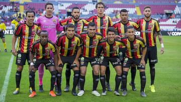 A tres d&iacute;as del debut, Leones Negros tiene seis casos de COVID-19