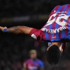 El mercado de invierno 'rehabilita' a Mateu Alemany