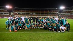 El León entrenó en la cancha del estadio Rommel Fernández