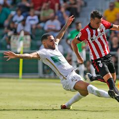 Mascarell, con molestias en el tendón de Aquiles, ausente en la sesión