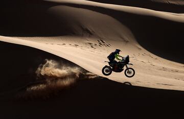 La octava etapa del Dakar en imágenes