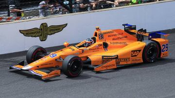 Fernando Alonso en su participación en la IndyCar el año pasado.