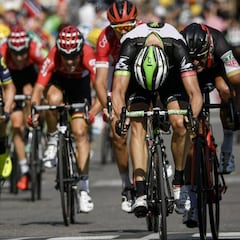 Matthews gana, Nairo va al top 10 y el Tour llega a los Alpes