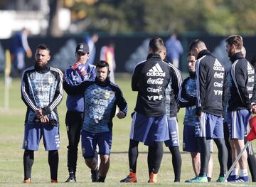 Messi: primer entrenamiento de preparación para el Mundial