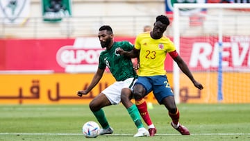 Davinson Sánchez durante un partido amistoso de la Selección Colombia ante Arabia Saudí en España.