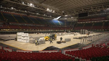 Imagen del Principality Stadium de Cardiff en los trabajos de construcci&oacute;n del Dragon&#039;s Heart Hospital para atender a pacientes con coronavirus.