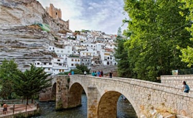 Los pueblos medievales m¨¢s bonitos de Espa?a: cultura e historia en un solo viaje