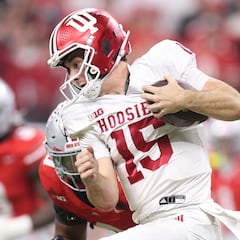 Latino stars headline this year’s Heisman race in a twist for the CFP era