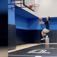 James, en modo NBA: Juega baloncesto sin rastro de lesión