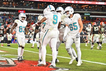 The Miami Dolphins kept their postseason hopes alive with a win against the Cleveland Browns.