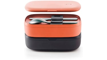 El mejor ‘tupper’ para el trabajo es de Lékué: con dos recipientes, cubiertos y válvula de aire