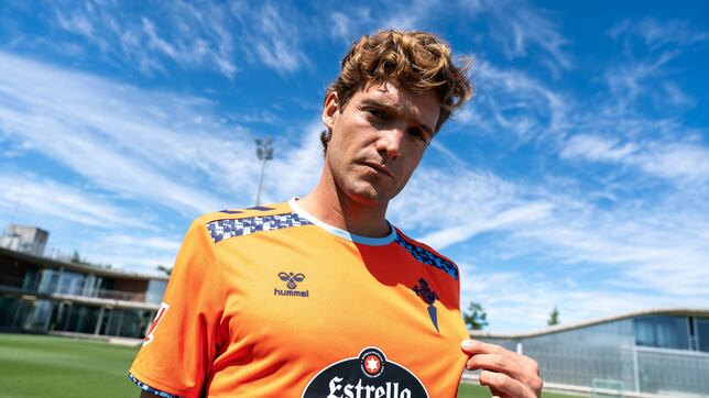 Oficial: Marcos Alonso refuerza la zaga celeste