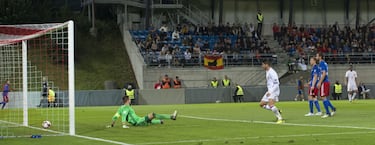 0-6. Álvaro Morata marcó el sexto gol.