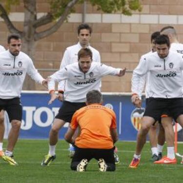 Valencia o Villarreal: el que pierda el partido se descuelga