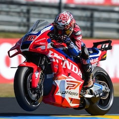 Nakagami se estrena como oficial de Honda