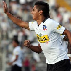 "Ni zapatos de fútbol me quedan": la curiosa nueva vida de Emilio Hernández