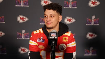 We look at the total wealth and annual earnings of Kansas City Chiefs star Patrick Mahomes, who signed the then-biggest contract in the NFL.