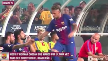 El frío saludo de Messi y Suárez con Neymar... ¿Sabían que se iba?