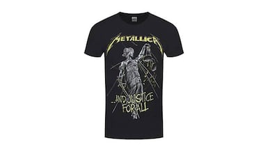 Las 10 camisetas rockeras que nunca pasan de moda