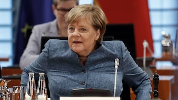 Berlin (Germany), 12/08/2020.- German Chancellor Angela Merkel attends a cabinet meeting at the German chancellery in Berlin, Germany, 12 August 2020. The cabinet of the German government meets on a regular basis. (Alemania) EFE/EPA/FELIPE TRUEBA / POOL