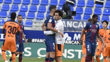 Resumen y resultado del Huesca 0 - Valencia 0; LaLiga Santander